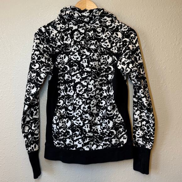 Lululemon Cozy Cuddle Up Jacket Scuba Sweatshirt Floral Cotton Fleur Sombre Sz 6 - Picture 11 of 11